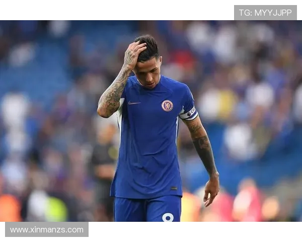 切尔西蓝军新赛季表现回暖，展现复兴趋势引人关注