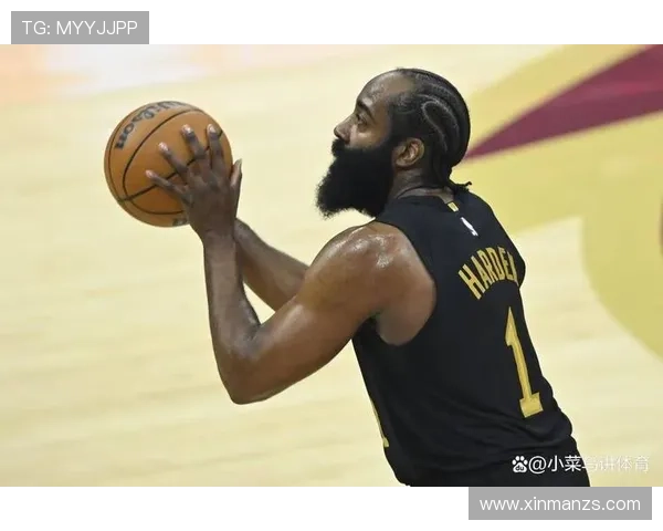 哈登训练完顺手买了辆法拉利，油钱比我房租还高