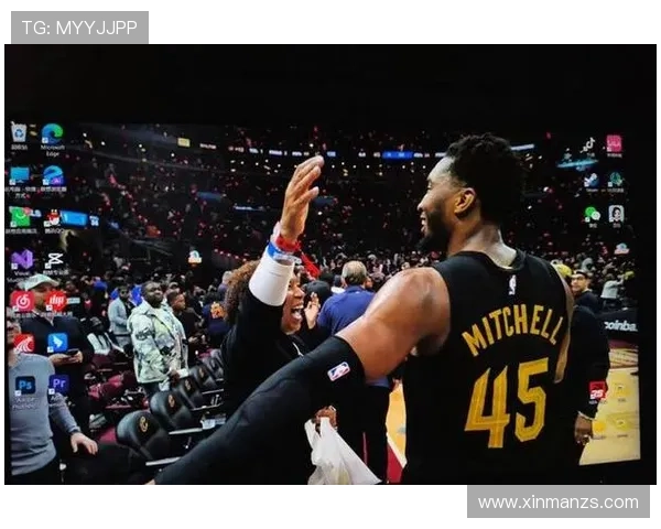 米切尔单打增多挡拆牵制内线提升效率